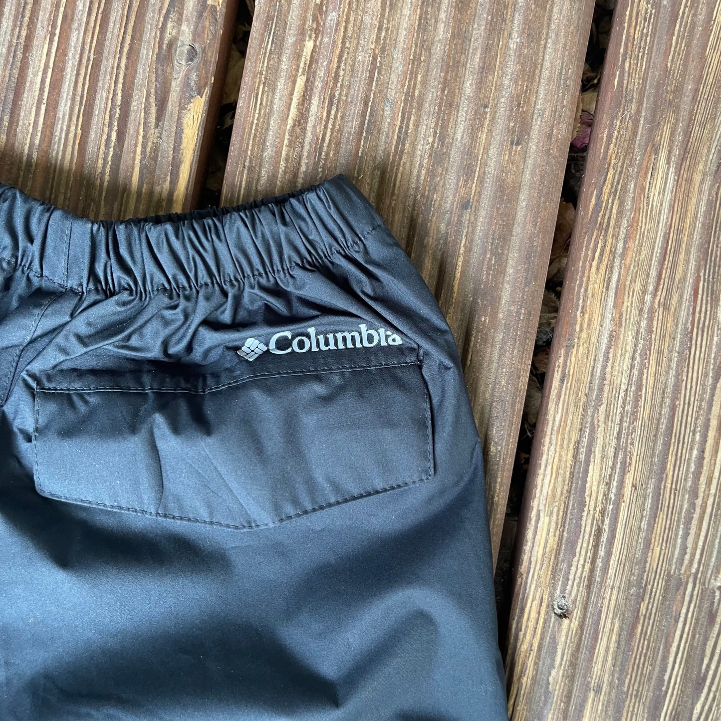 Hardshell / Regen Hose von Columbia (8 Jahre und 10-11 J.a.) schwarz