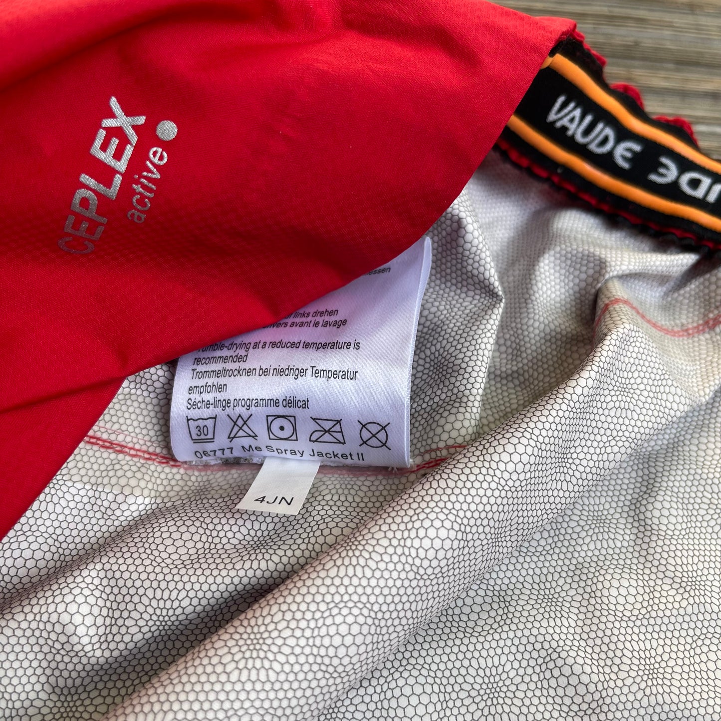 Wasserdichte Rad Jacke von Vaude (XL Herren) rot