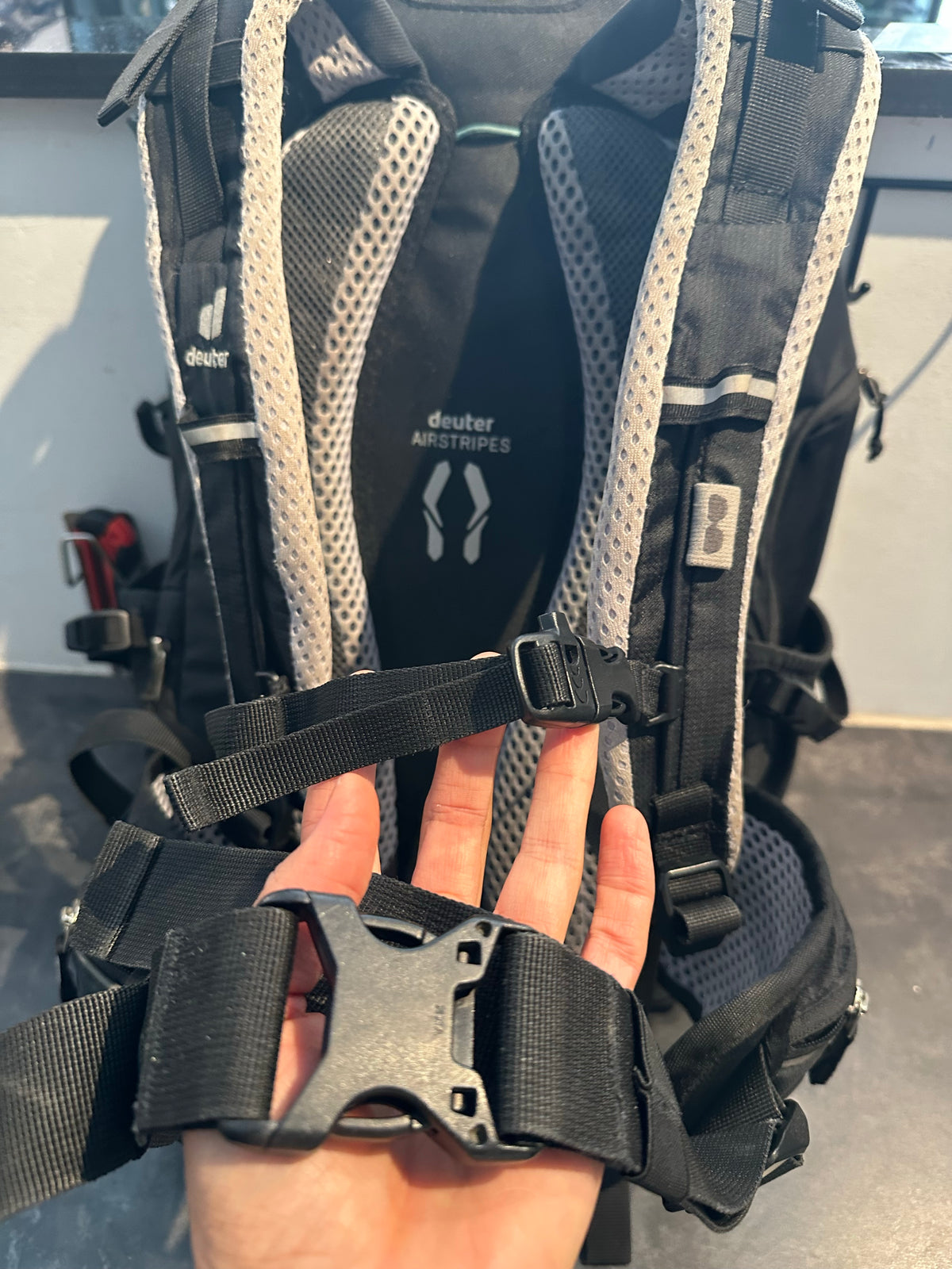 Rucksack Deuter Trans Alpine 28L schwarz grau