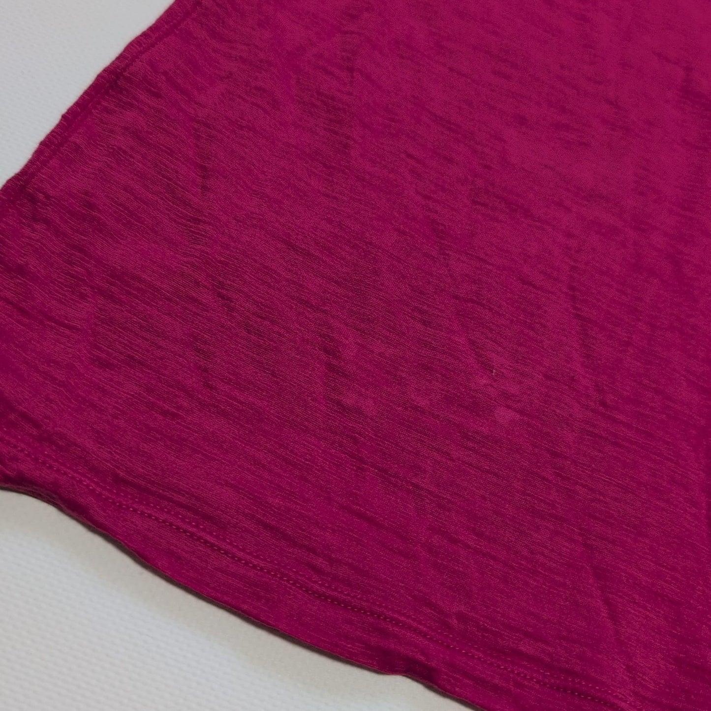 T-Shirt von Icebreaker Merino (S Damen) magenta mit Print