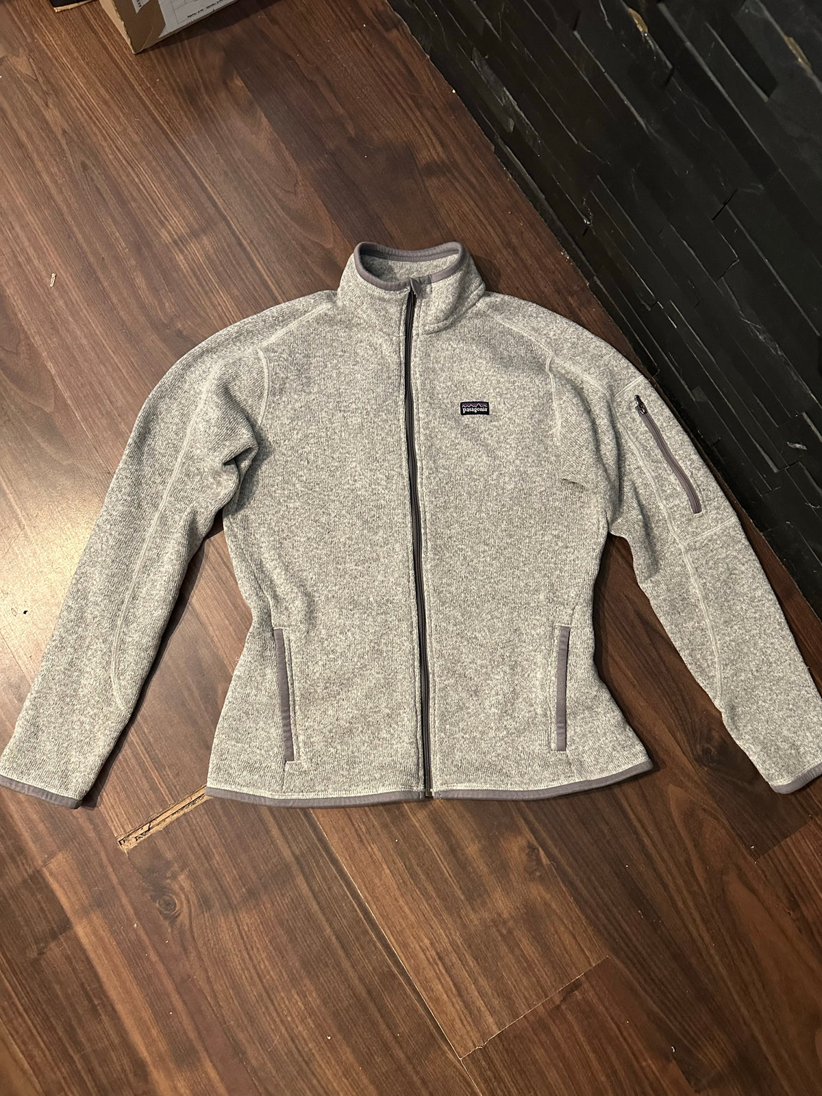 Patagonia Fleece Jacke (M Damen) Better Sweater grau