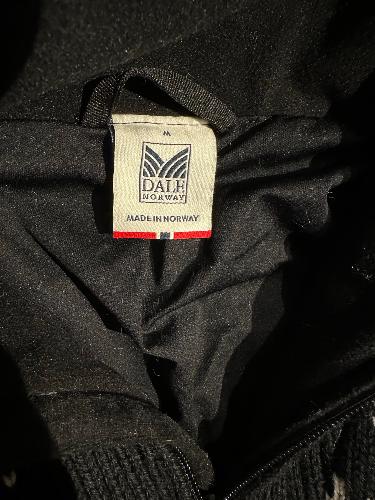 Strick Pullover Dale of Norway (M Herren) Neck Zip schwarz Muster