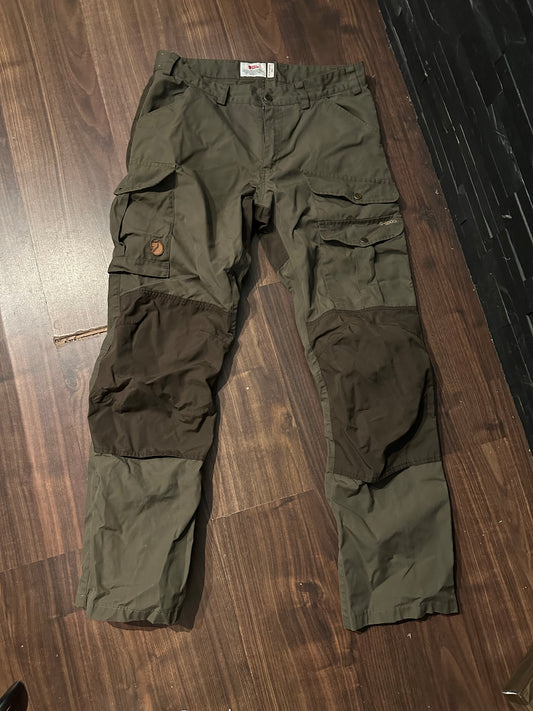 Fjällräven Barents Hose (M Herren) khaki braun - wanderlich.com