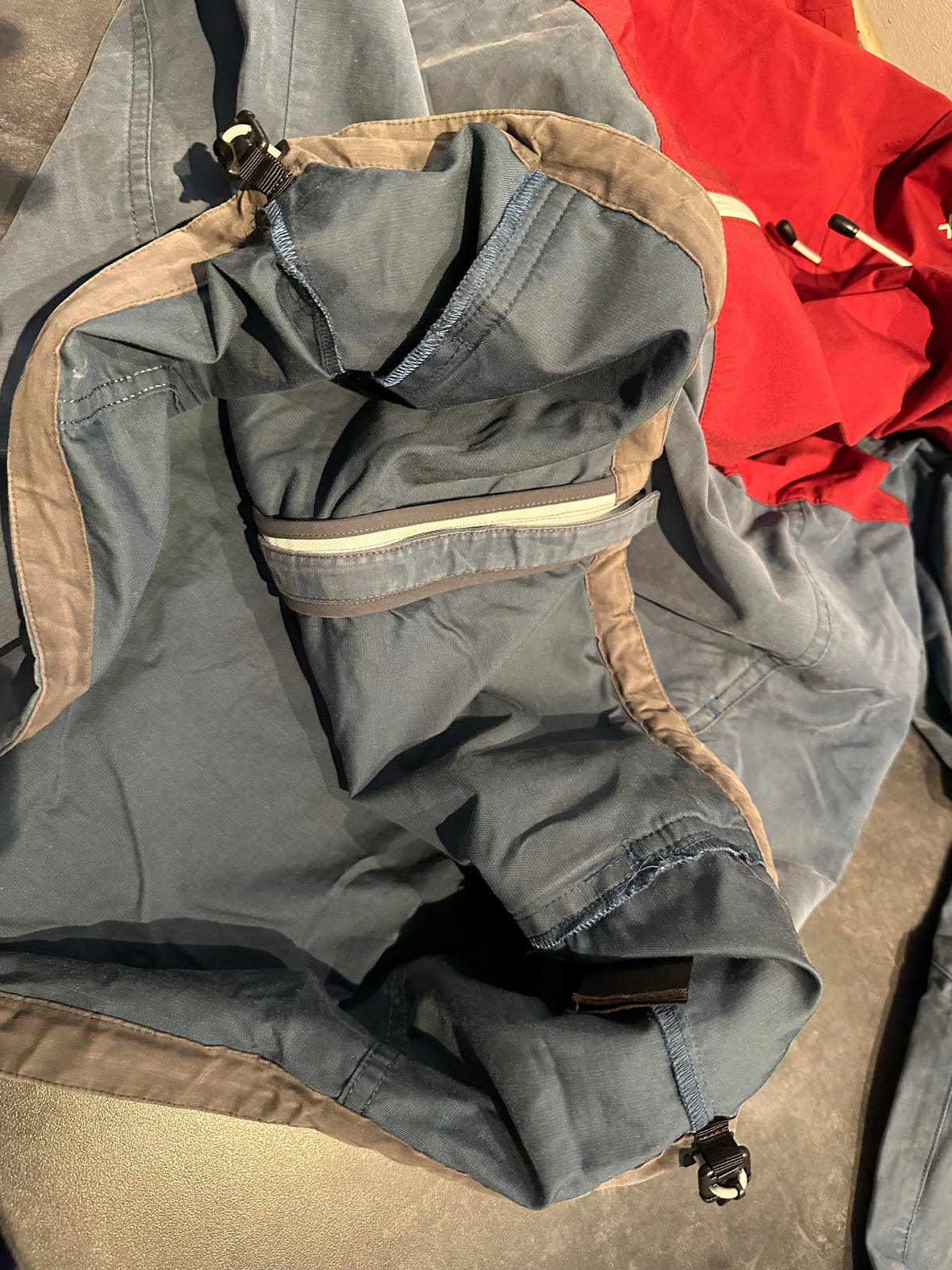 Ortovox Corvara 3L Hardshell Jacke (L Herren) atmungsaktiv rot blau - wanderlich.com