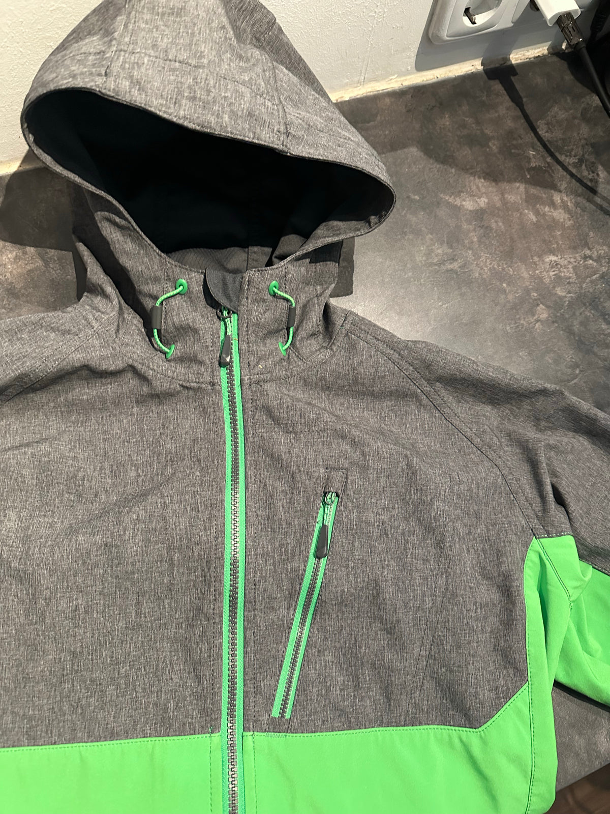 Softshell Regen Jacke McKinley (M Herren) grün grau
