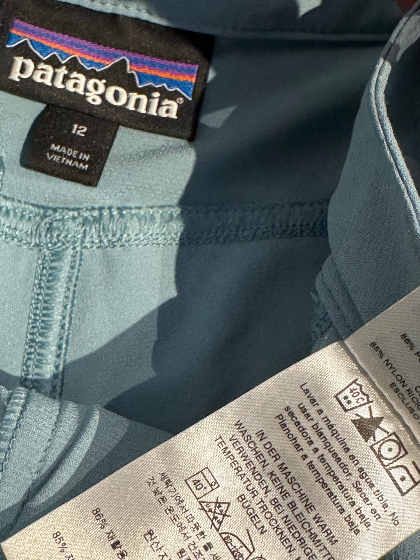 Leichte Softshell Hose von Patagonia (L Damen) hellblau