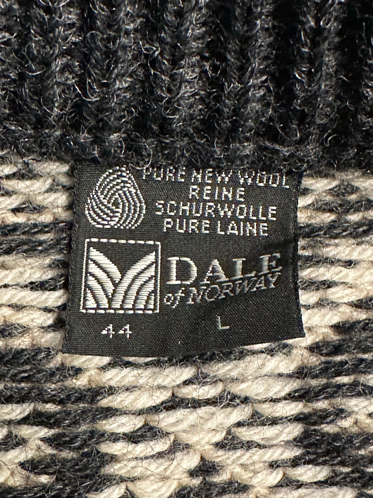 Strick Jacke Dale of Norway (M Herren oder L Damen) weiß-schwarz