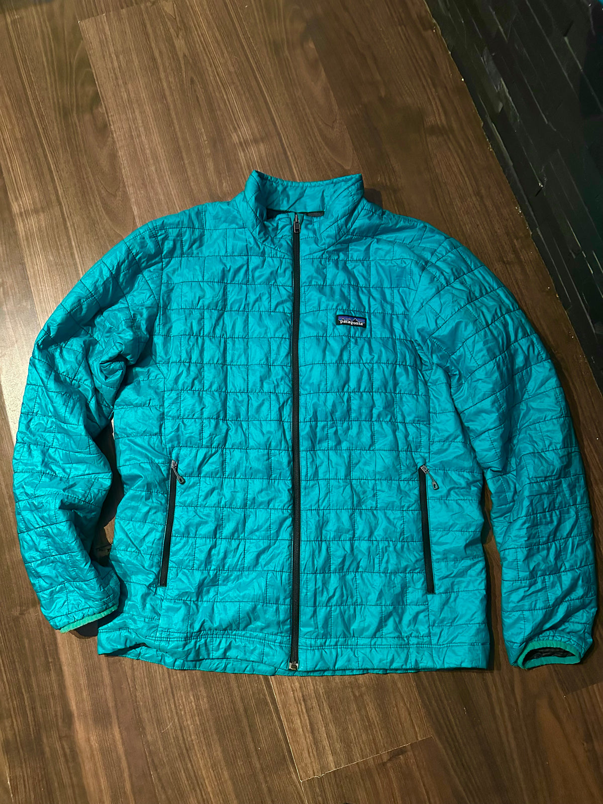 Patagonia Nano Puff Jacke (L Herren) Steppjacke Primaloft Isolation hellblau