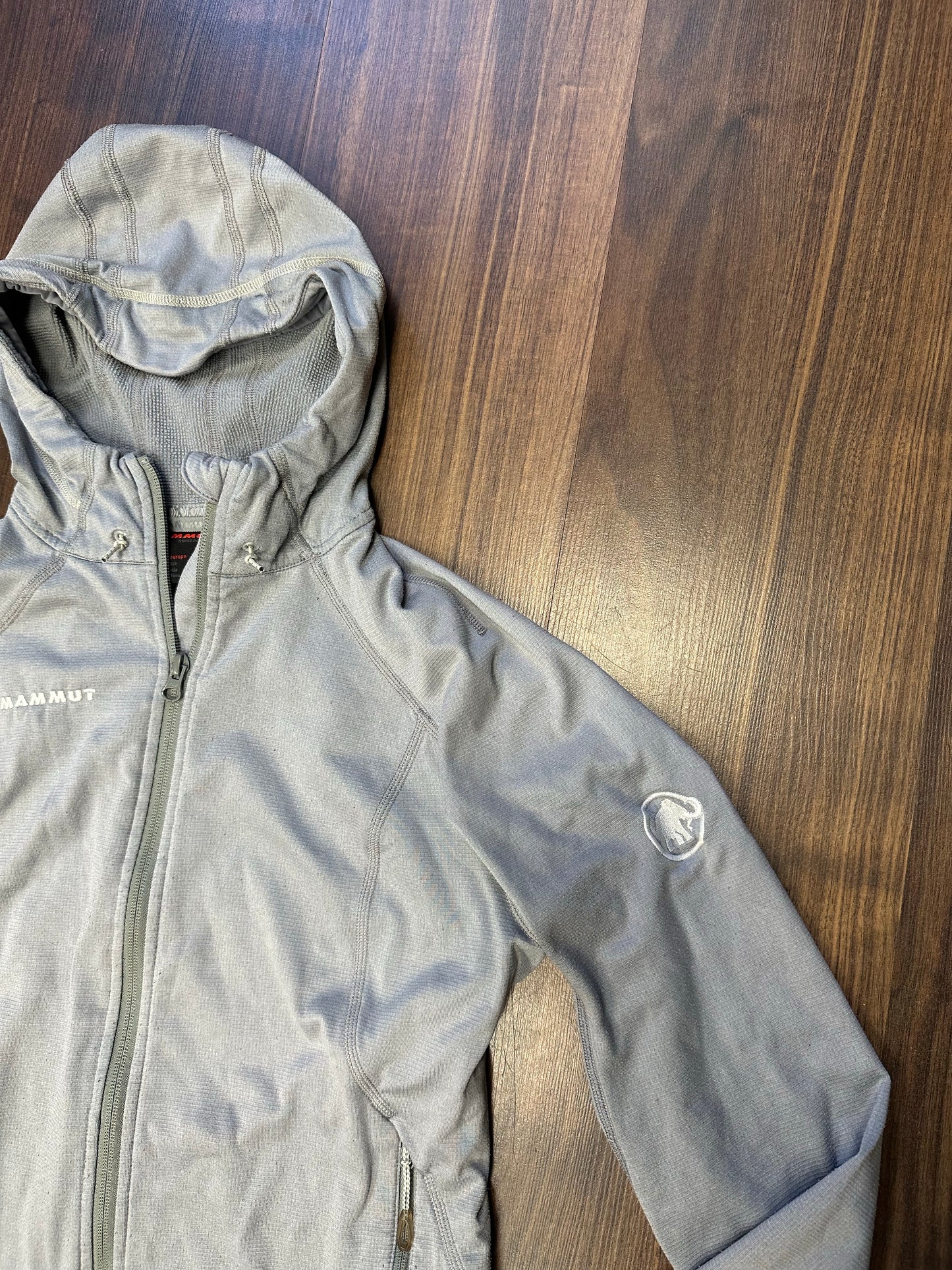 Fleece Jacke von Mammut  (S Damen) Zip Hoodie hellgrau