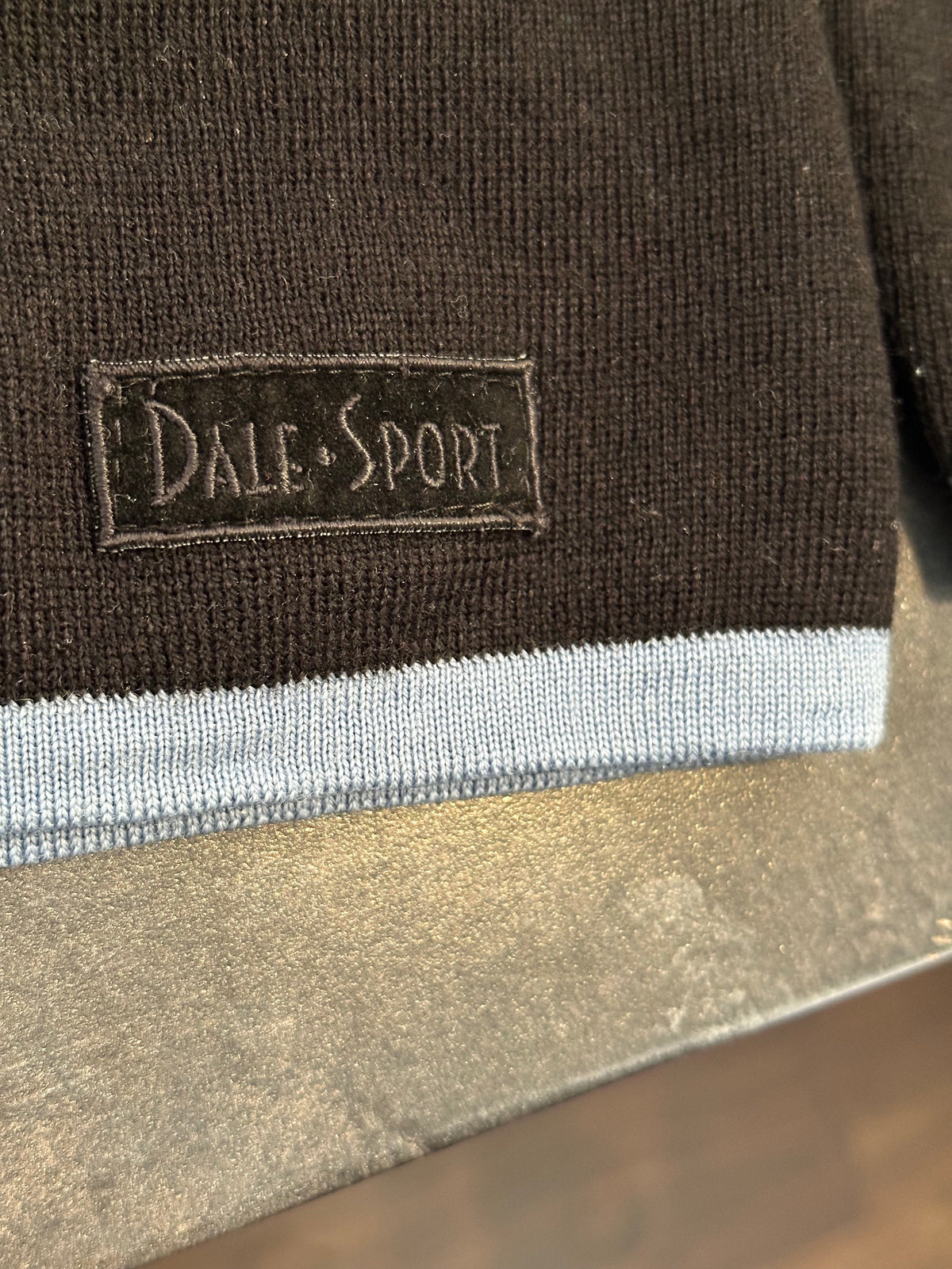 100% Wolle Dale of Norway Strickpullover (M Damen) schwarz