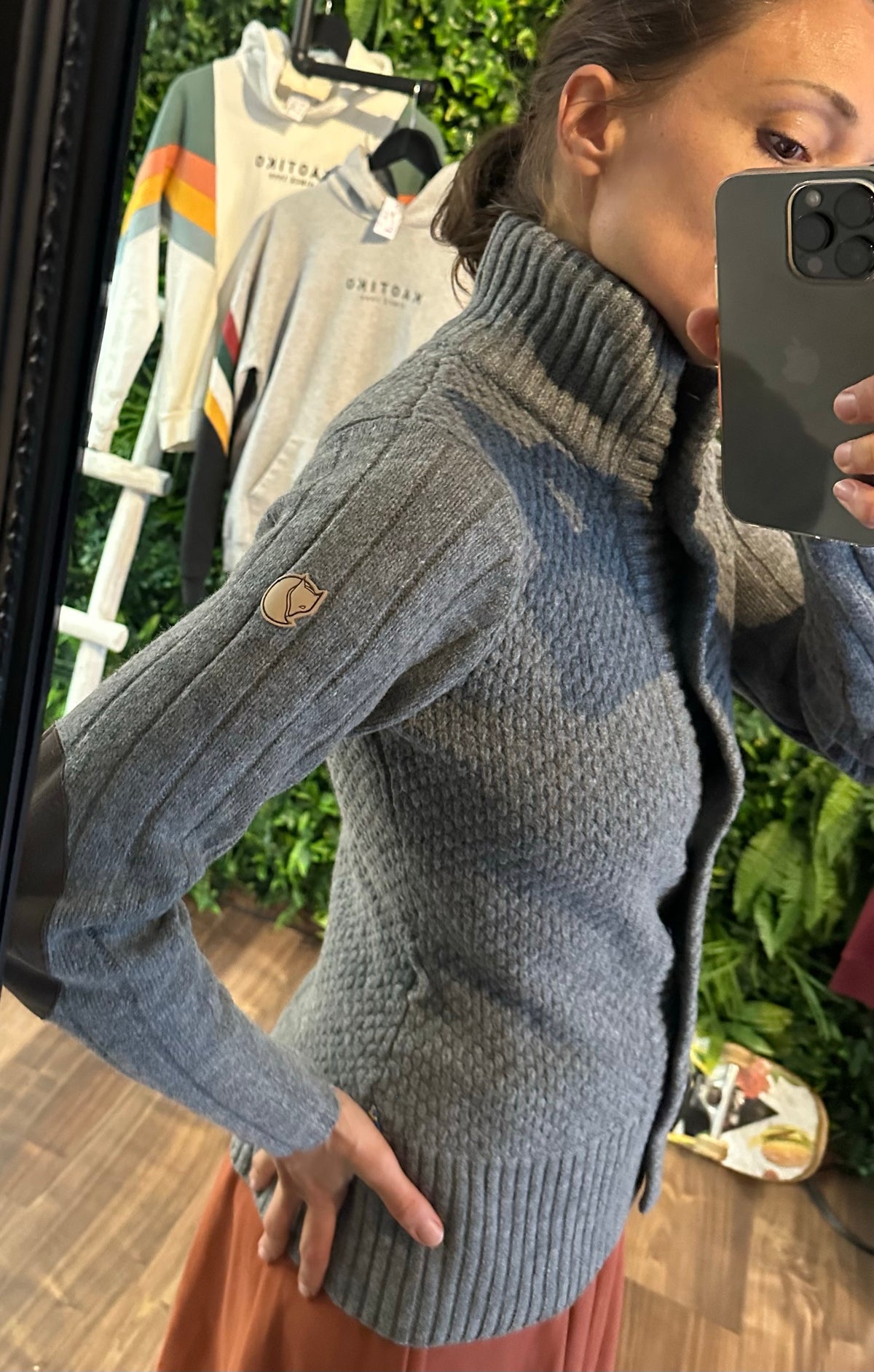 Strick Jacke Fjällräven pure Wolle (S Damen) grau