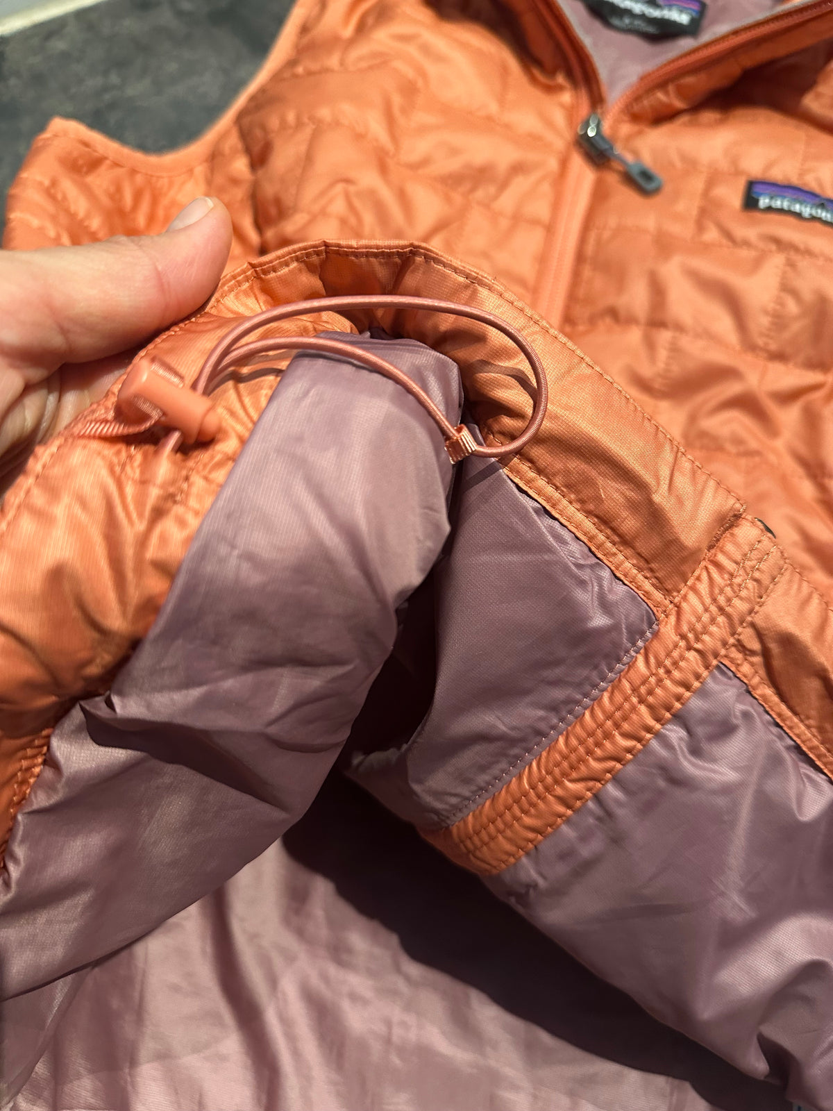 Patagonia Daunen Weste (S Damen) Isolationsweste Pfirsich orange