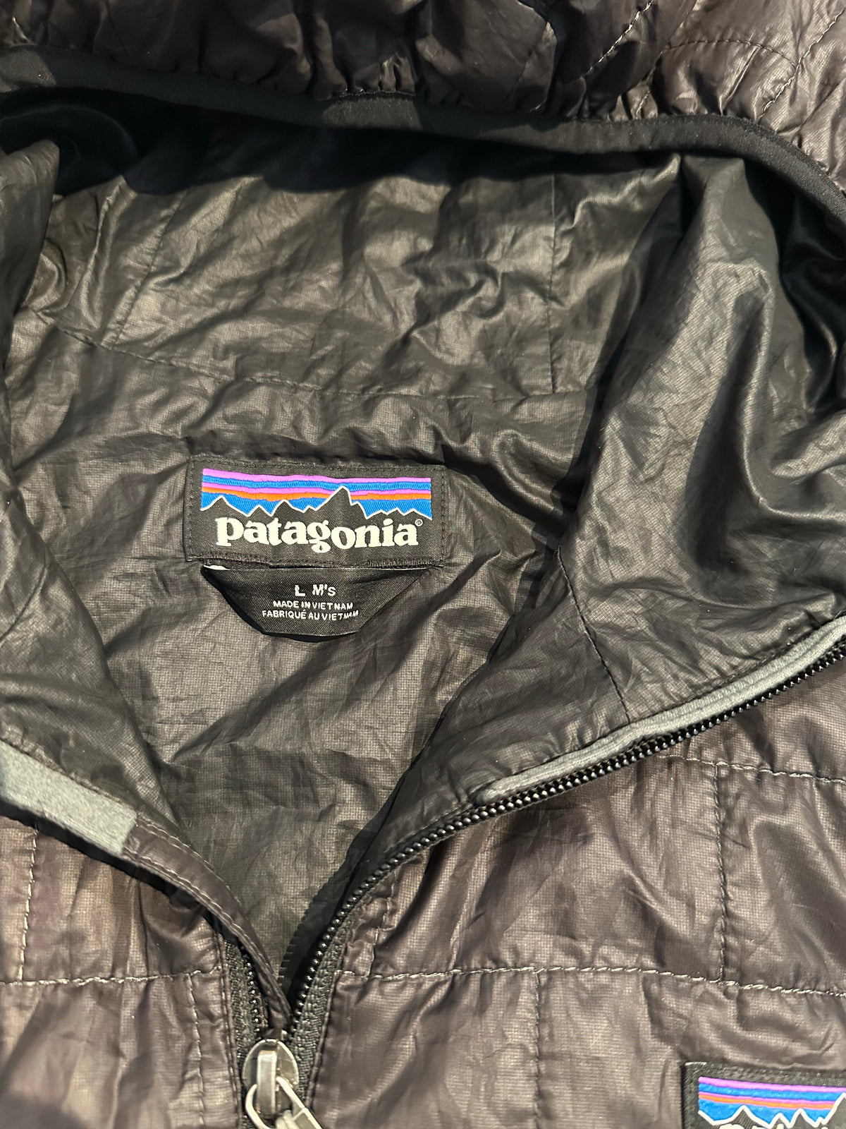Leichte Isolations Jacke Patagonia Nano Puff (L Herren) schwarz