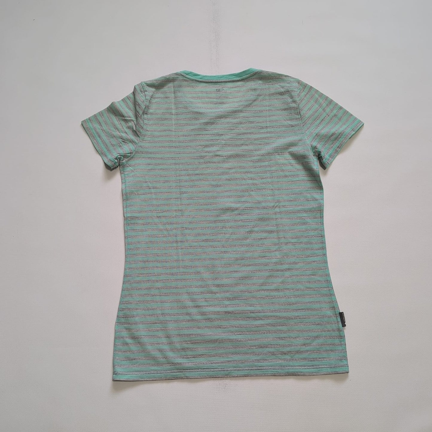 T-Shirt von Icebreaker Merino (S Damen) türkis streifen