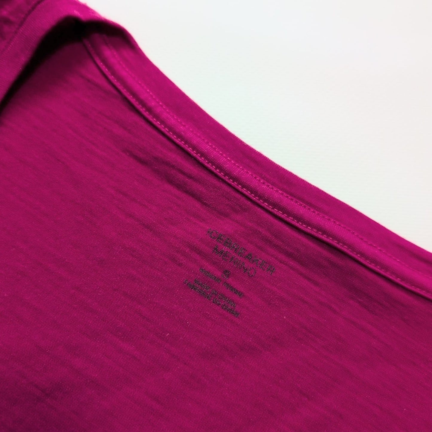 T-Shirt von Icebreaker Merino (S Damen) magenta