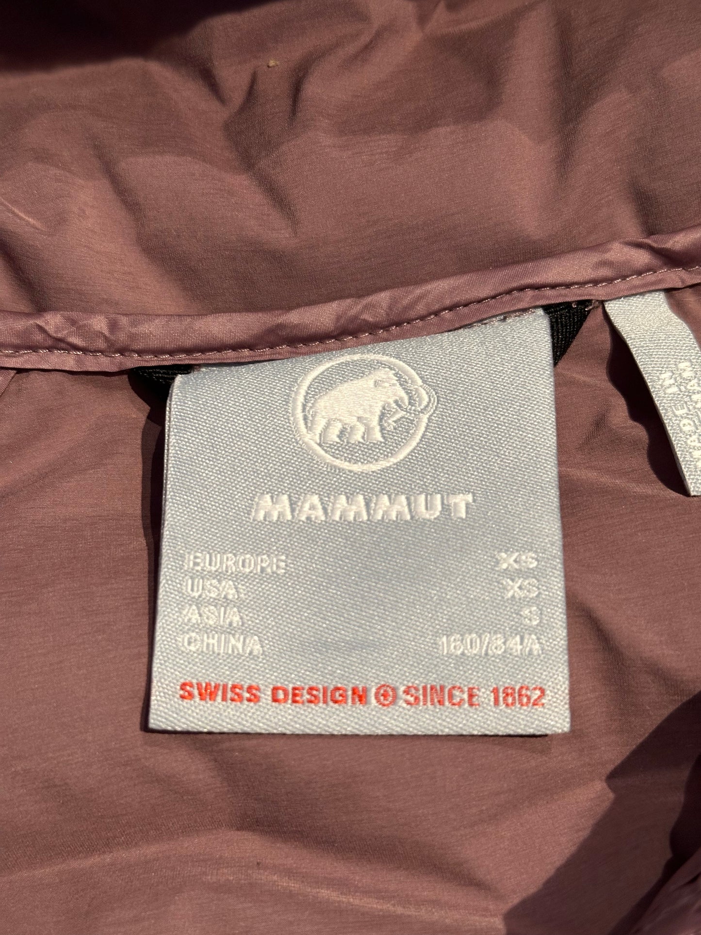 Isolations- Jacke von Mammut (XS Damen) Kunstdaune altrosa