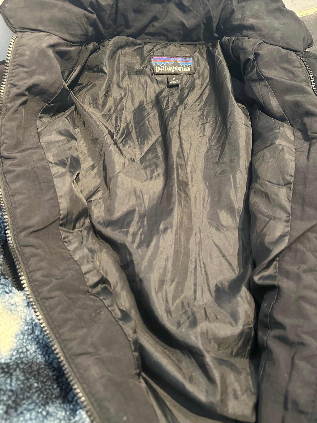 Teddy Jacke Patagonia (M Herren) schwarz weiß blau