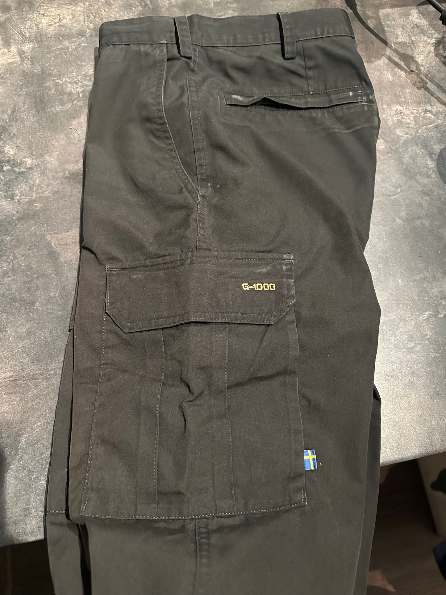 Leicht gefütterte Trekking Hose Fjällräven (L Herren) schwarz