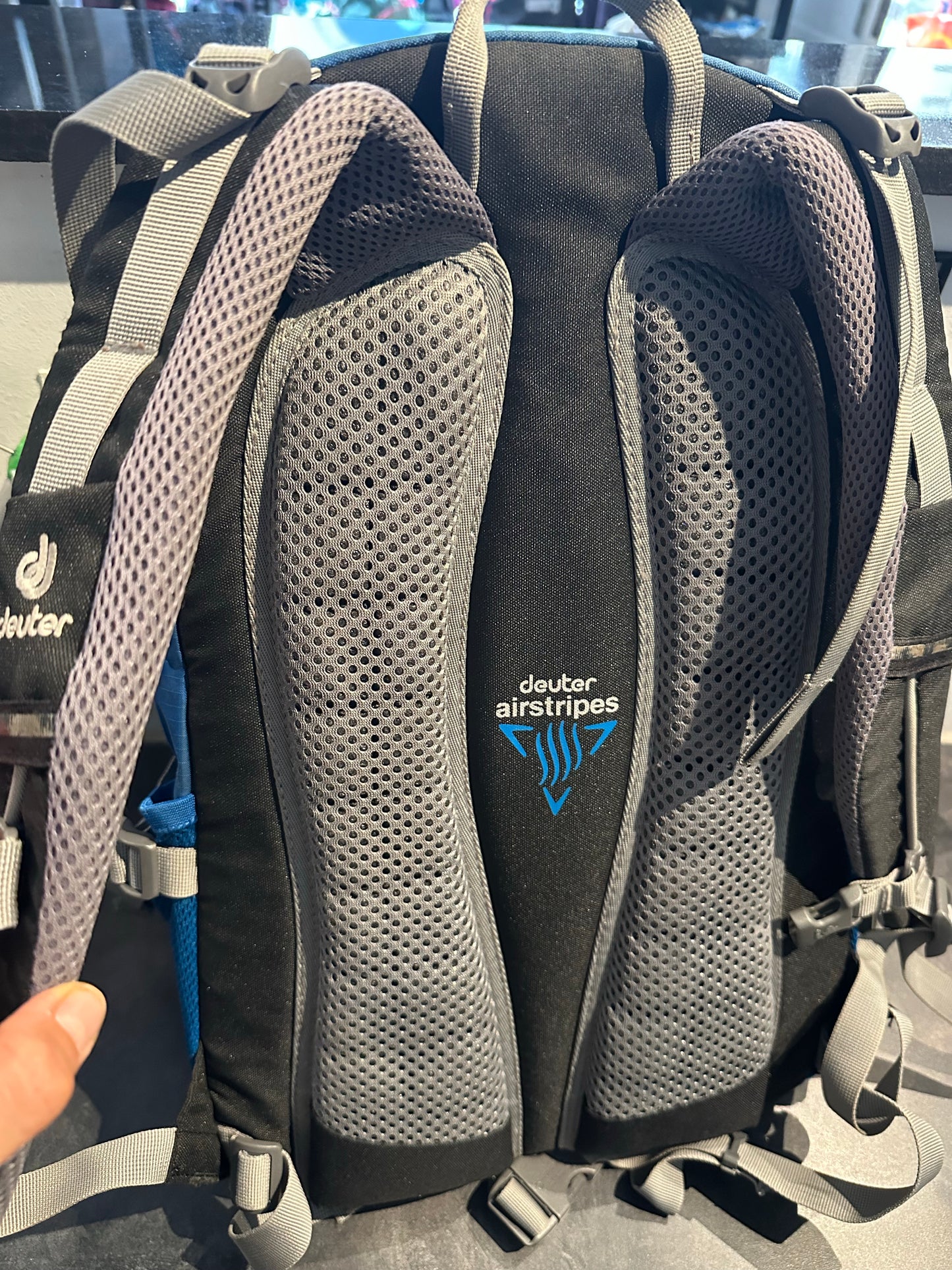 Rucksack Deuter 25Liter Navajo blau