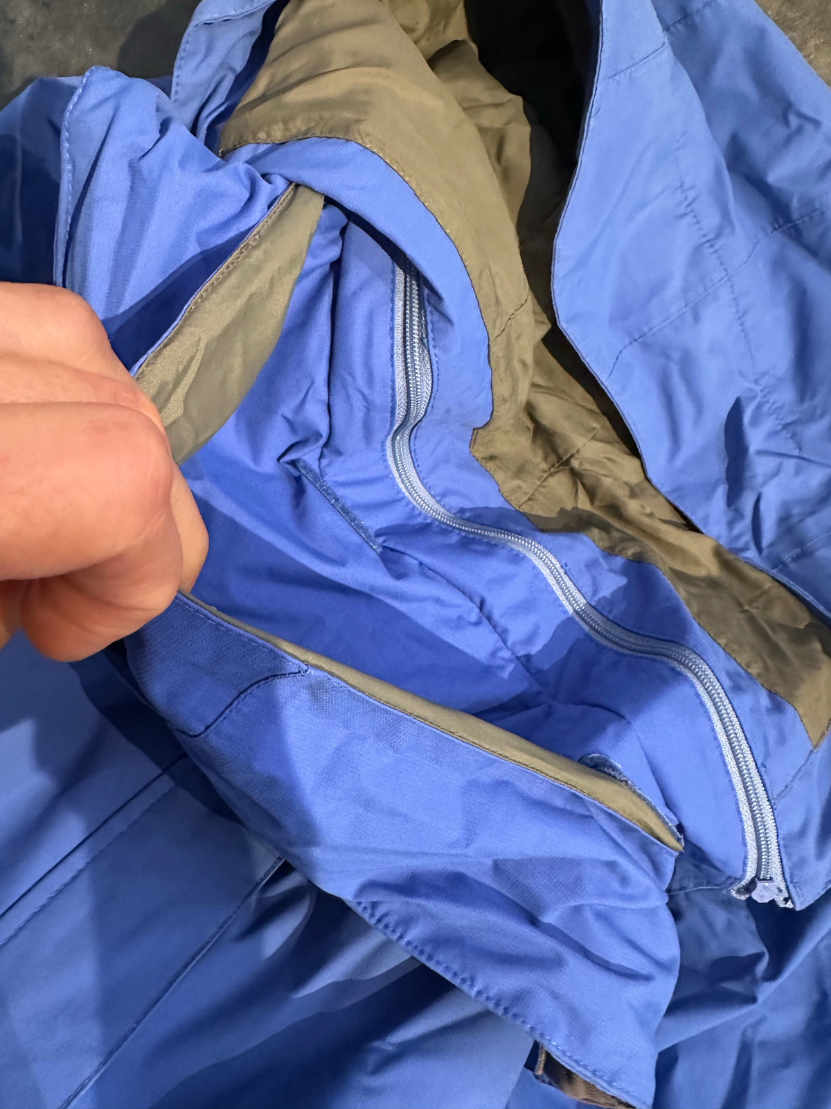 Hardshell Jacke von Mammut (M Damen) 3-lagig blau wasserdicht