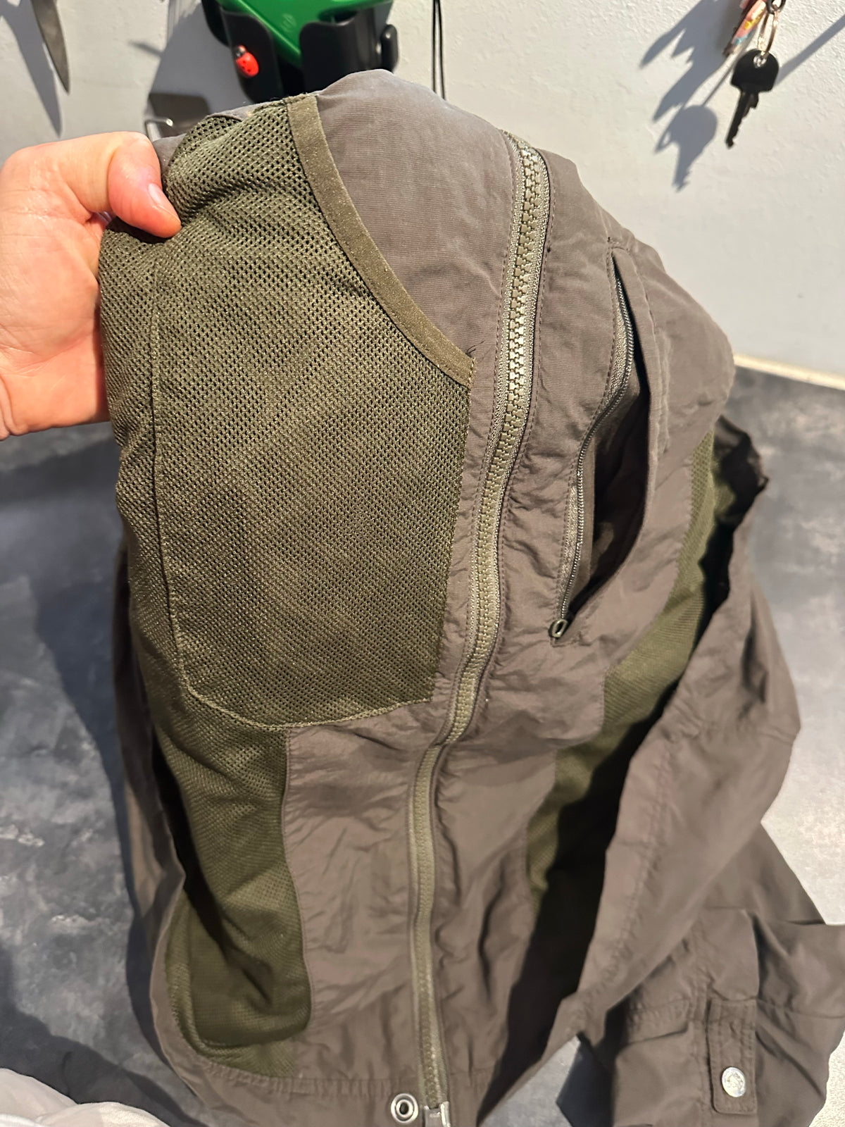 Regen Jacke Fjällräven (M Damen) anthrazit grau