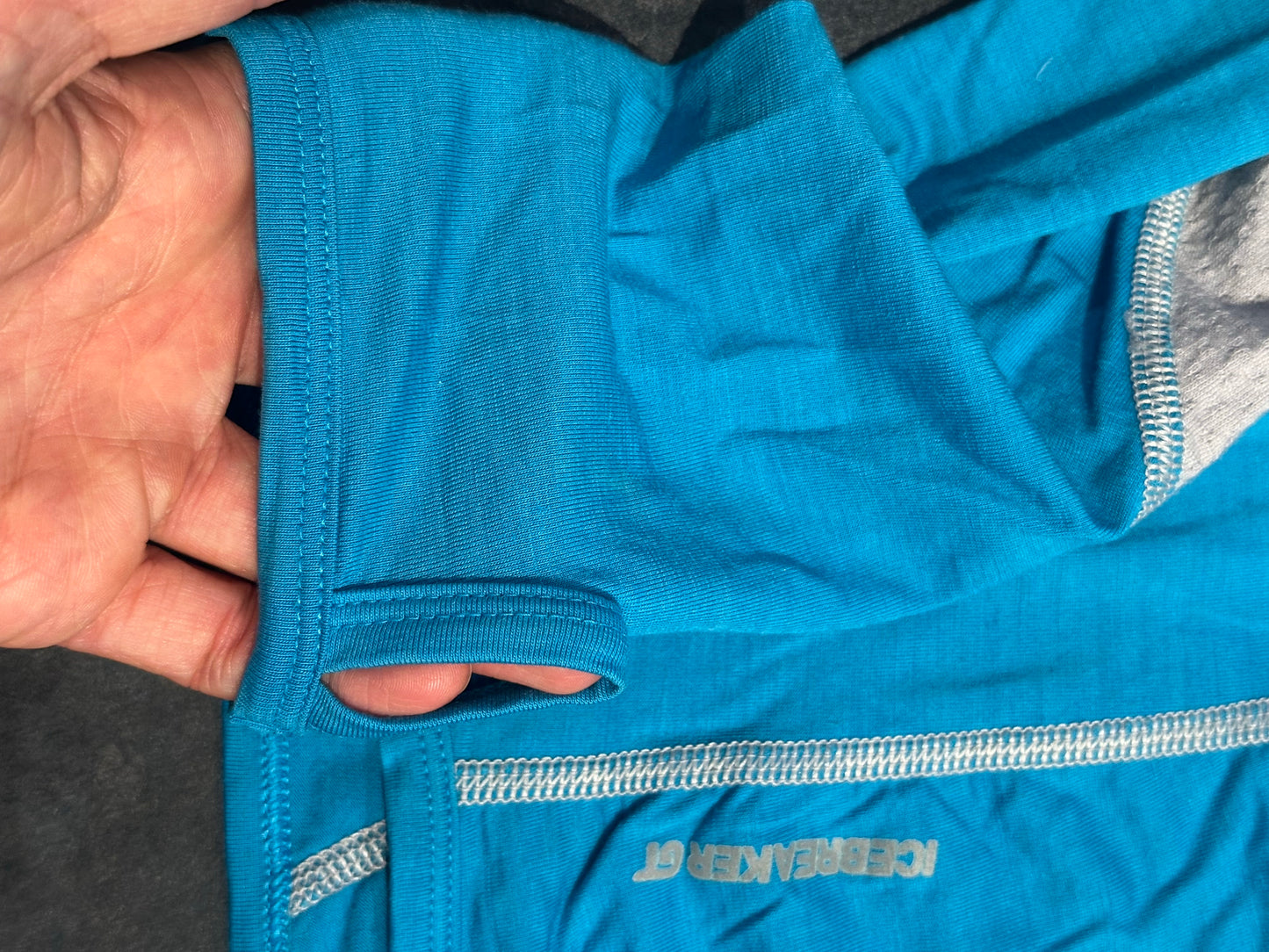 Longsleeve Icebreaker (M Damen) pure Merino 200 blau
