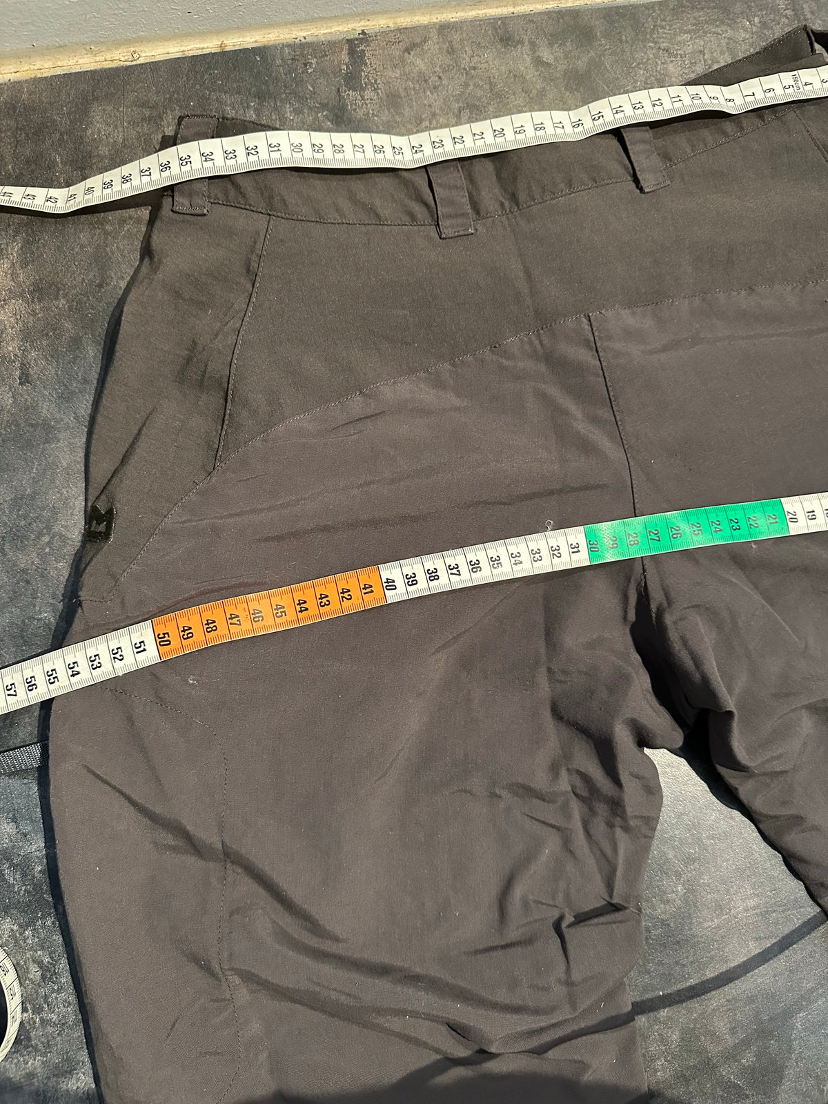 Hose (S Damen) Mountain Equipment grau