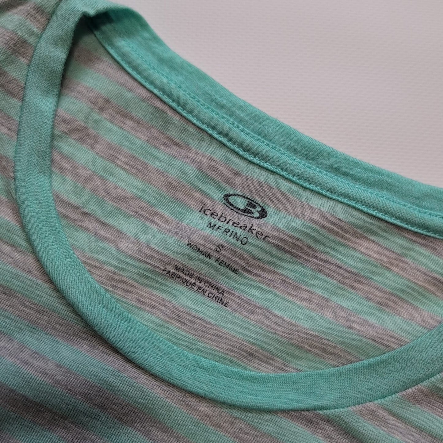 T-Shirt von Icebreaker Merino (S Damen) türkis streifen