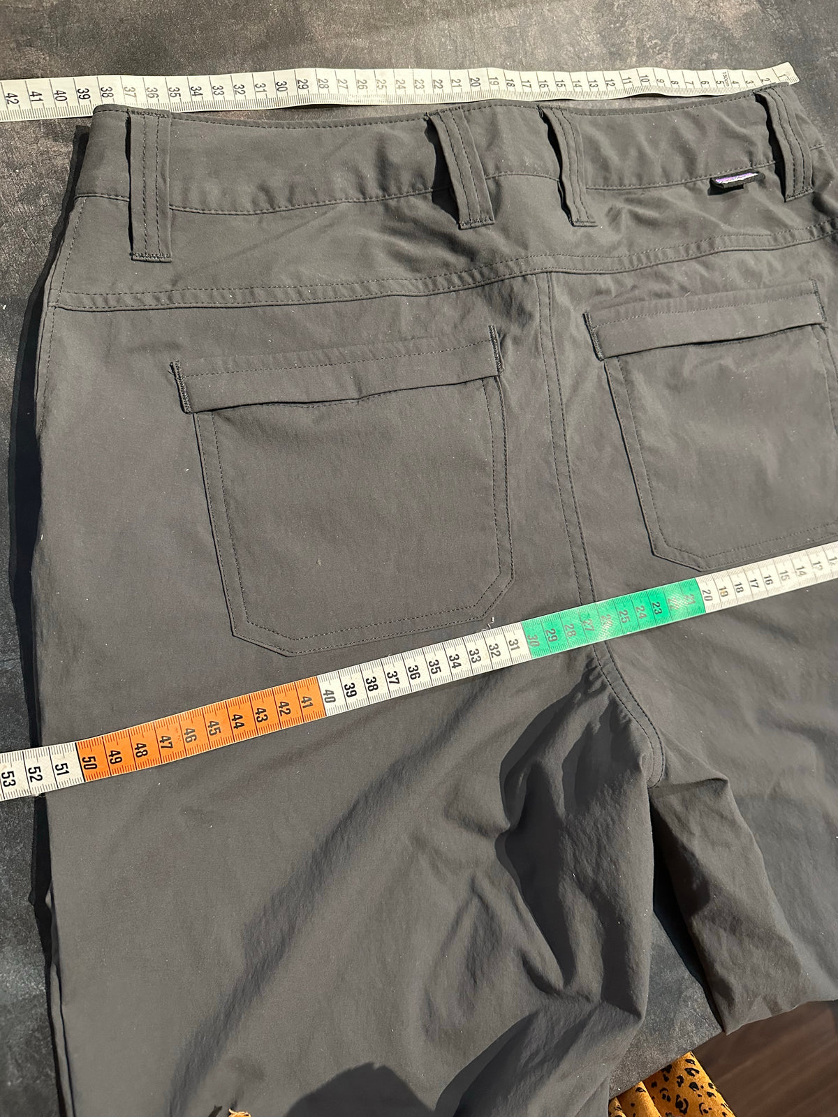 Hose Patagonia (S Damen) grau