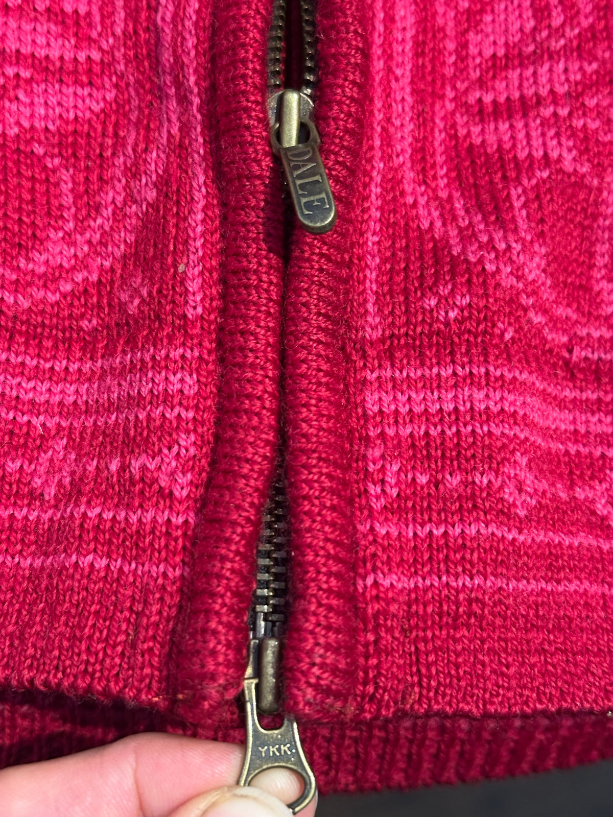 100% Wolle Dale of Norway Strickjacke (S Damen) rot
