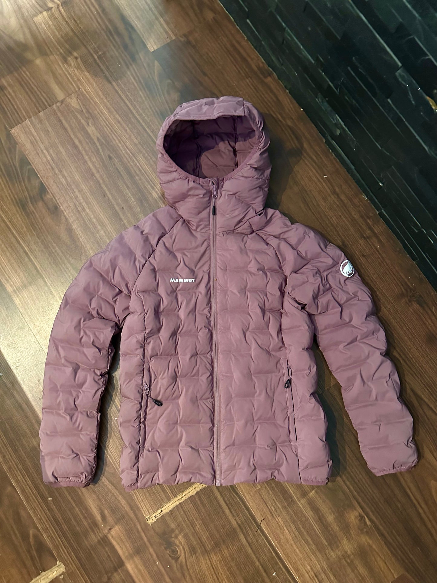 Isolations- Jacke von Mammut (XS Damen) Kunstdaune altrosa