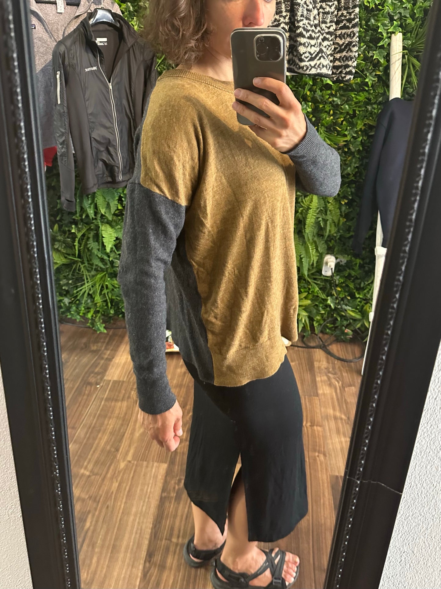 Strick Pullover von Icebreaker 100% Merino (L-M Damen) grau senffarben