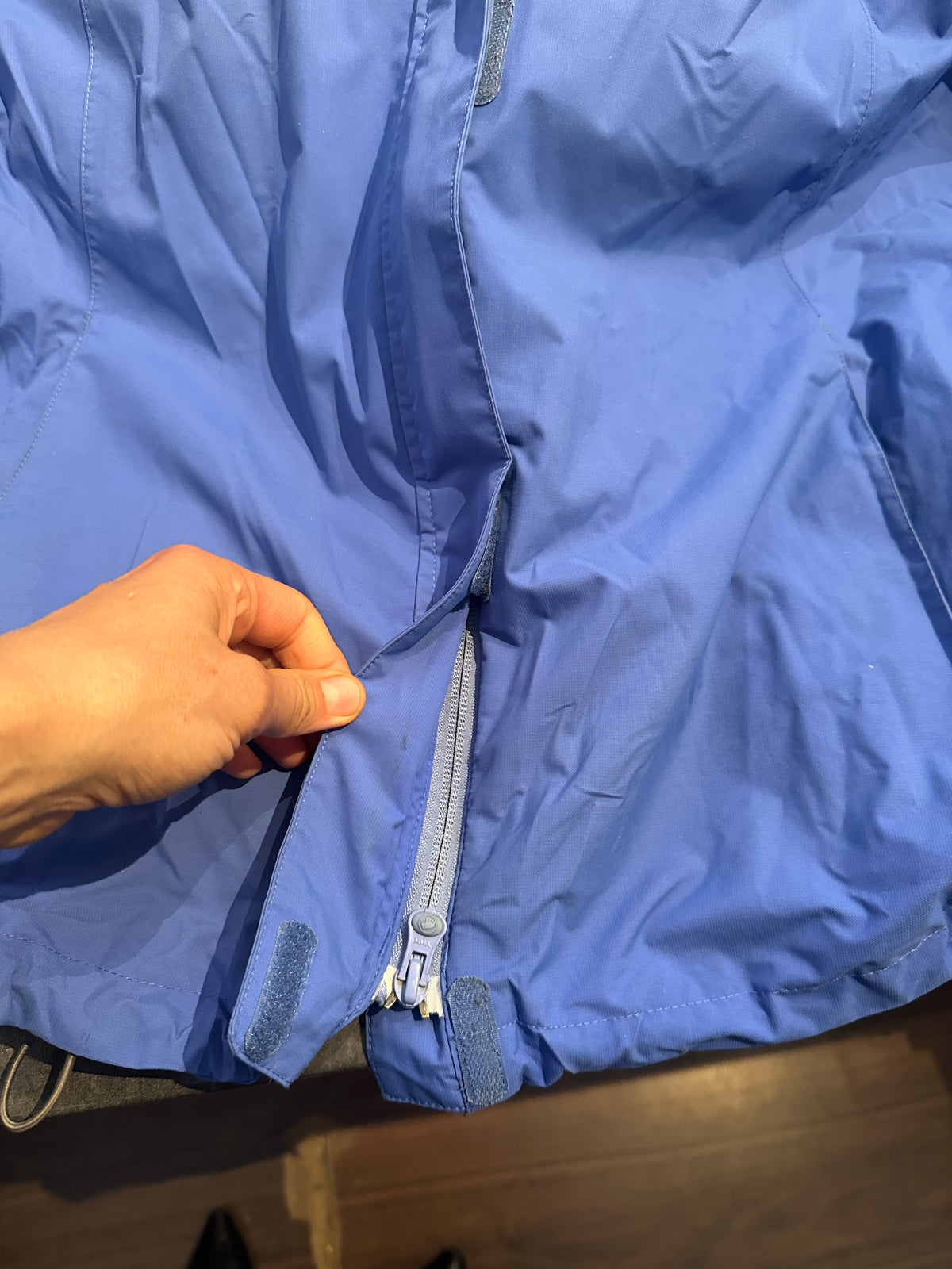 Hardshell Jacke von Mammut (M Damen) 3-lagig blau wasserdicht