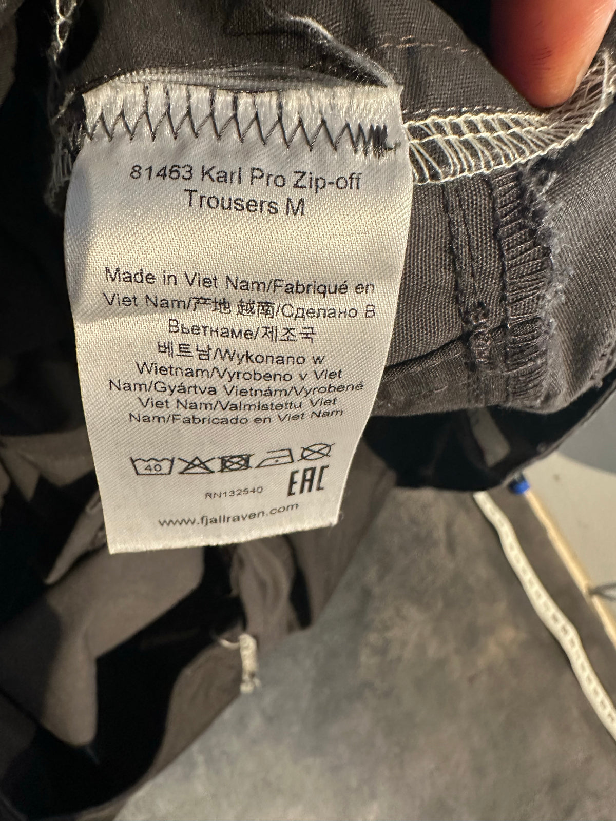 2in1 Hose von Fjällräven (S Herren) Zip Off Anthrazit