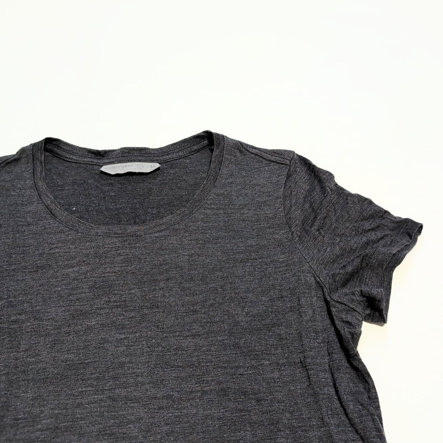 T-Shirt von Icebreaker Merino (M Damen) schwarz