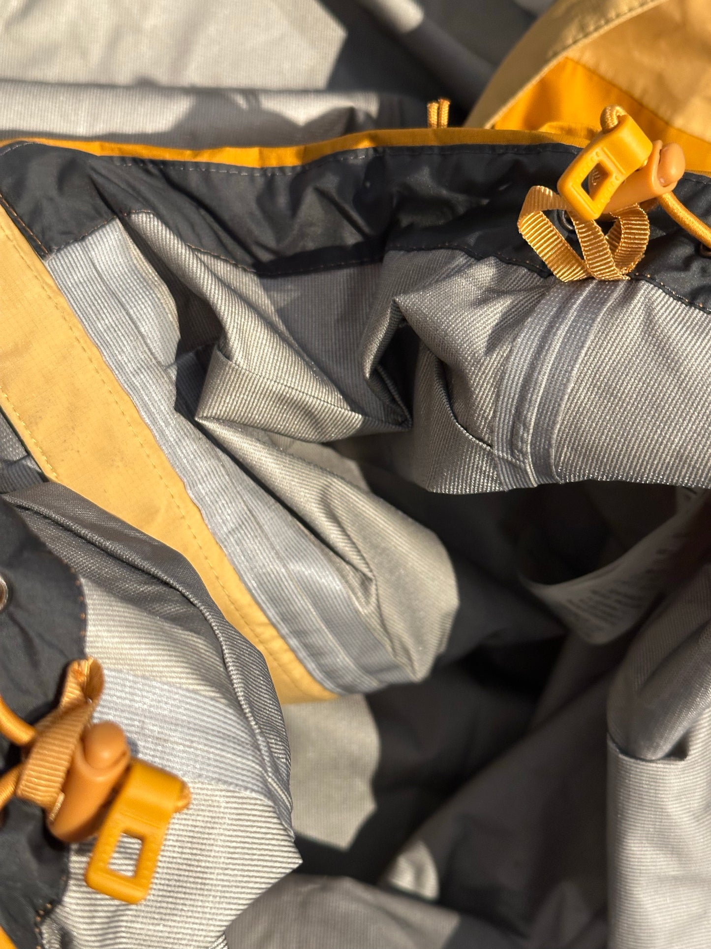 Regen Jacke Patagonia (S Herren) Torrent Shell gelb
