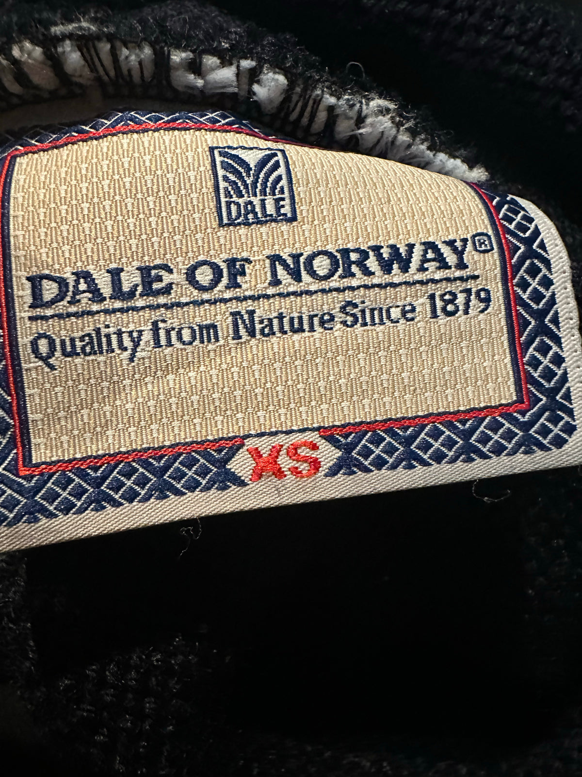 100% Wolle Dale of Norway Strickpullover (S-M Damen) schwarz