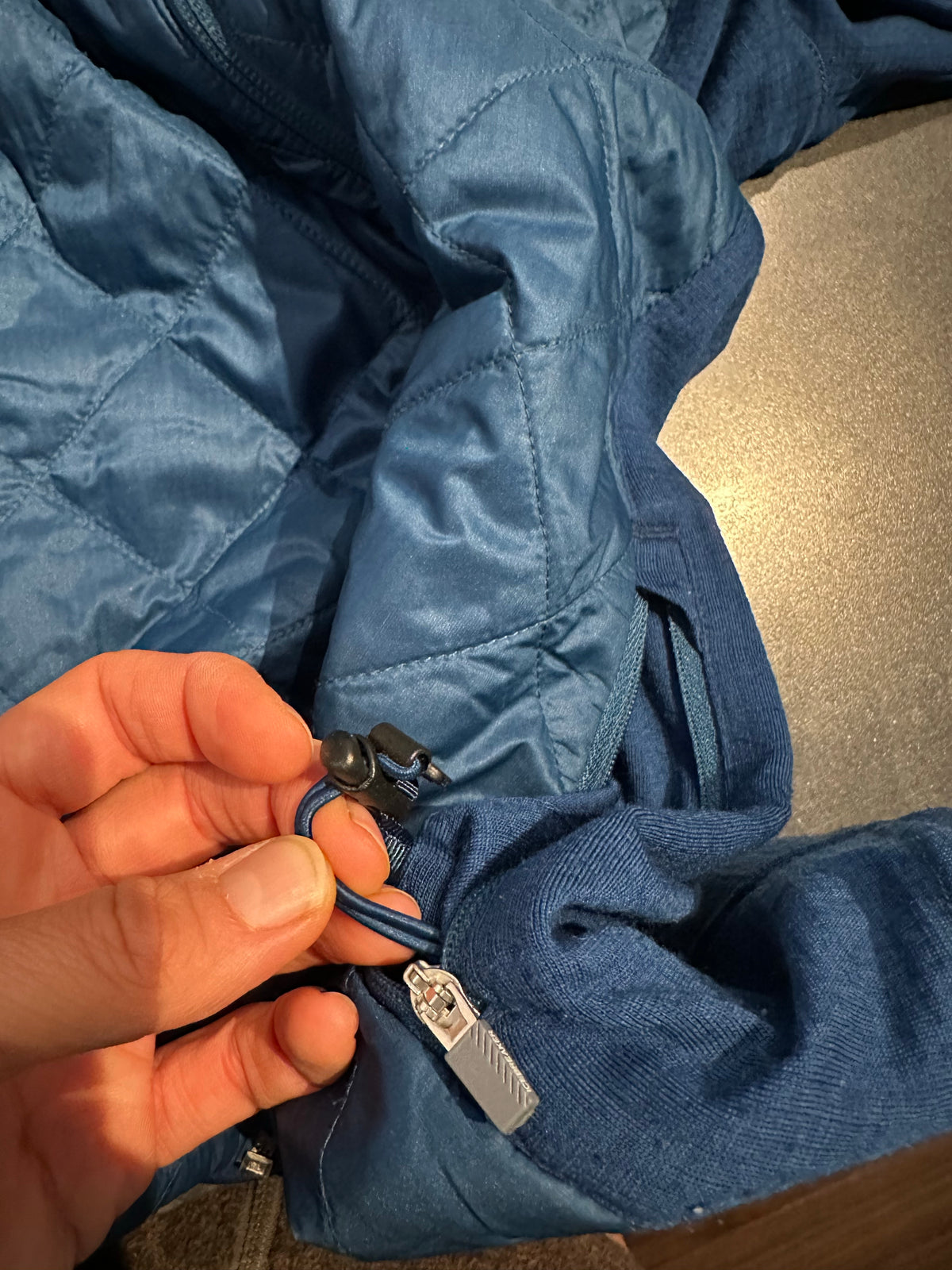 Hybrid Jacke von Icebreaker (L Damen) dunkelblau