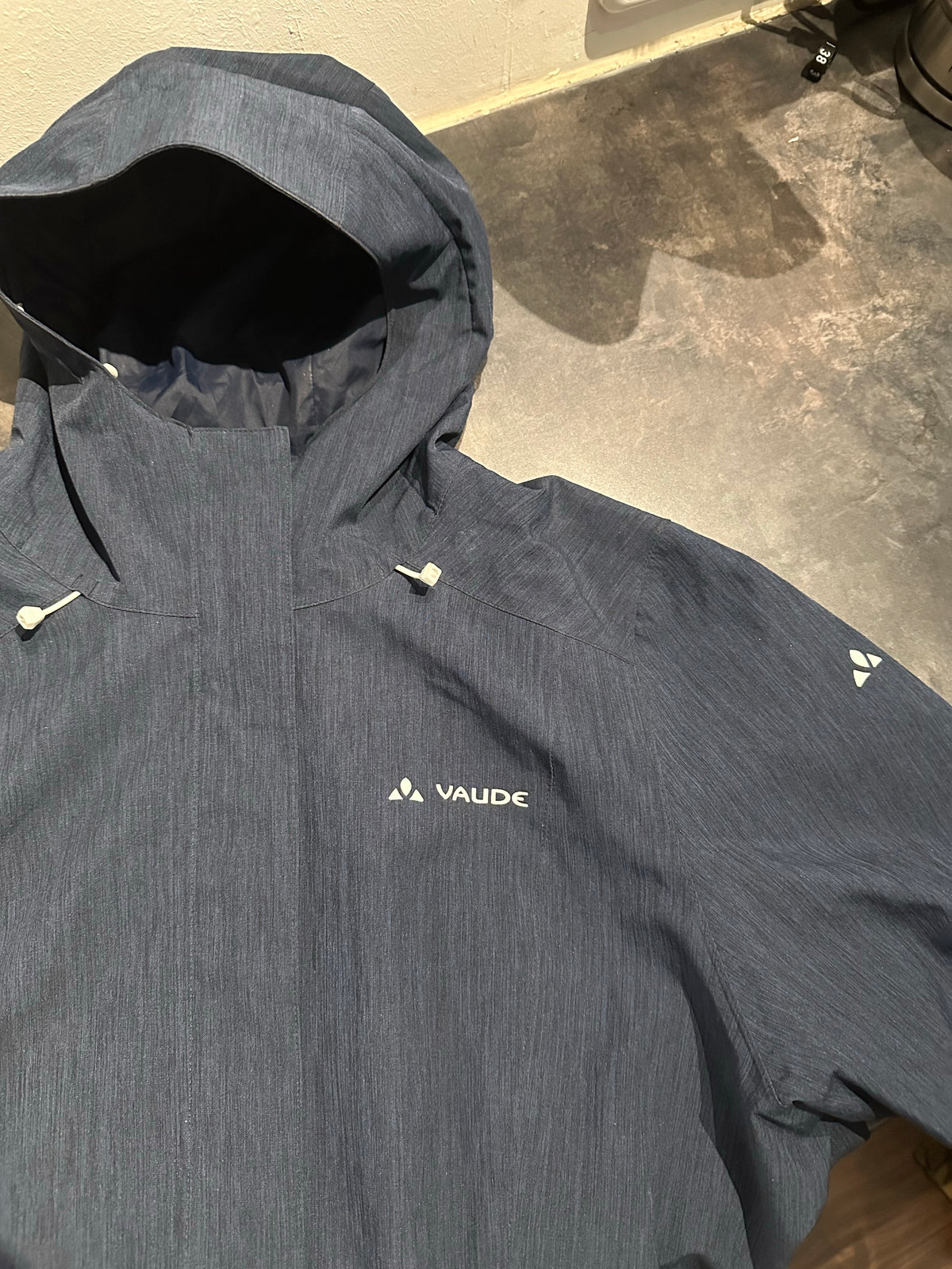 Regen Jacke von Vaude (XXL Damen ) marineblau