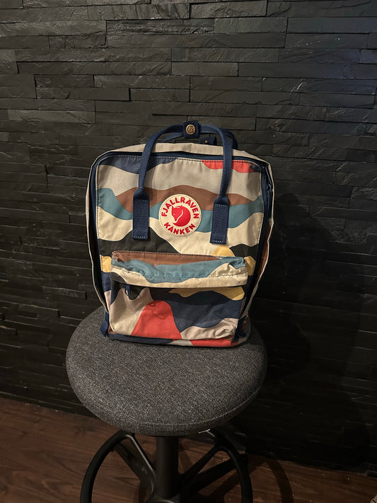 Fjällräven kanken Rucksack bunt - wanderlich.com