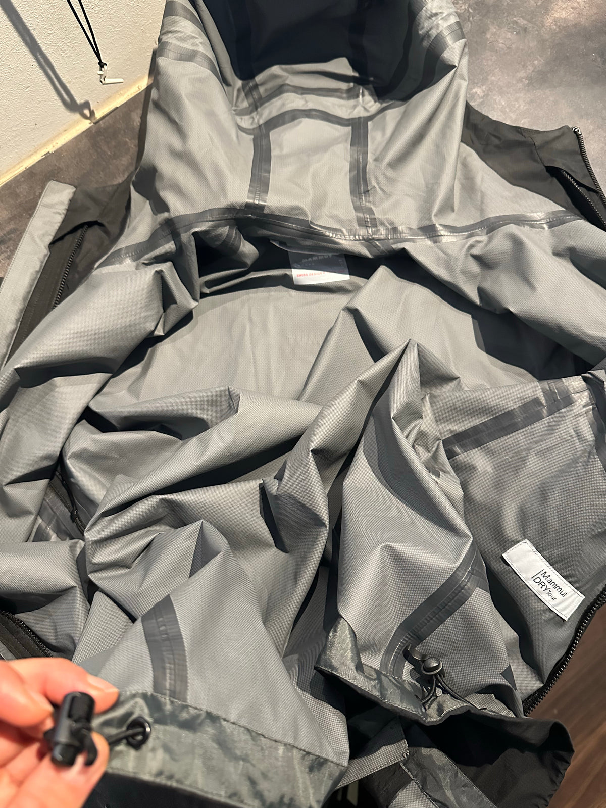 Hardshell Jacke Mammut (M Damen) schwarz