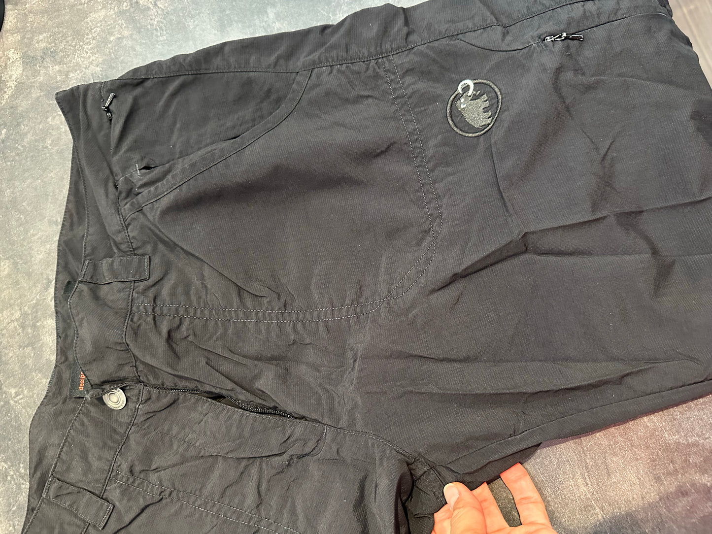 2-in-1 Hose Mammut (XL Damen) Zip-Off wasserabweisend schwarz