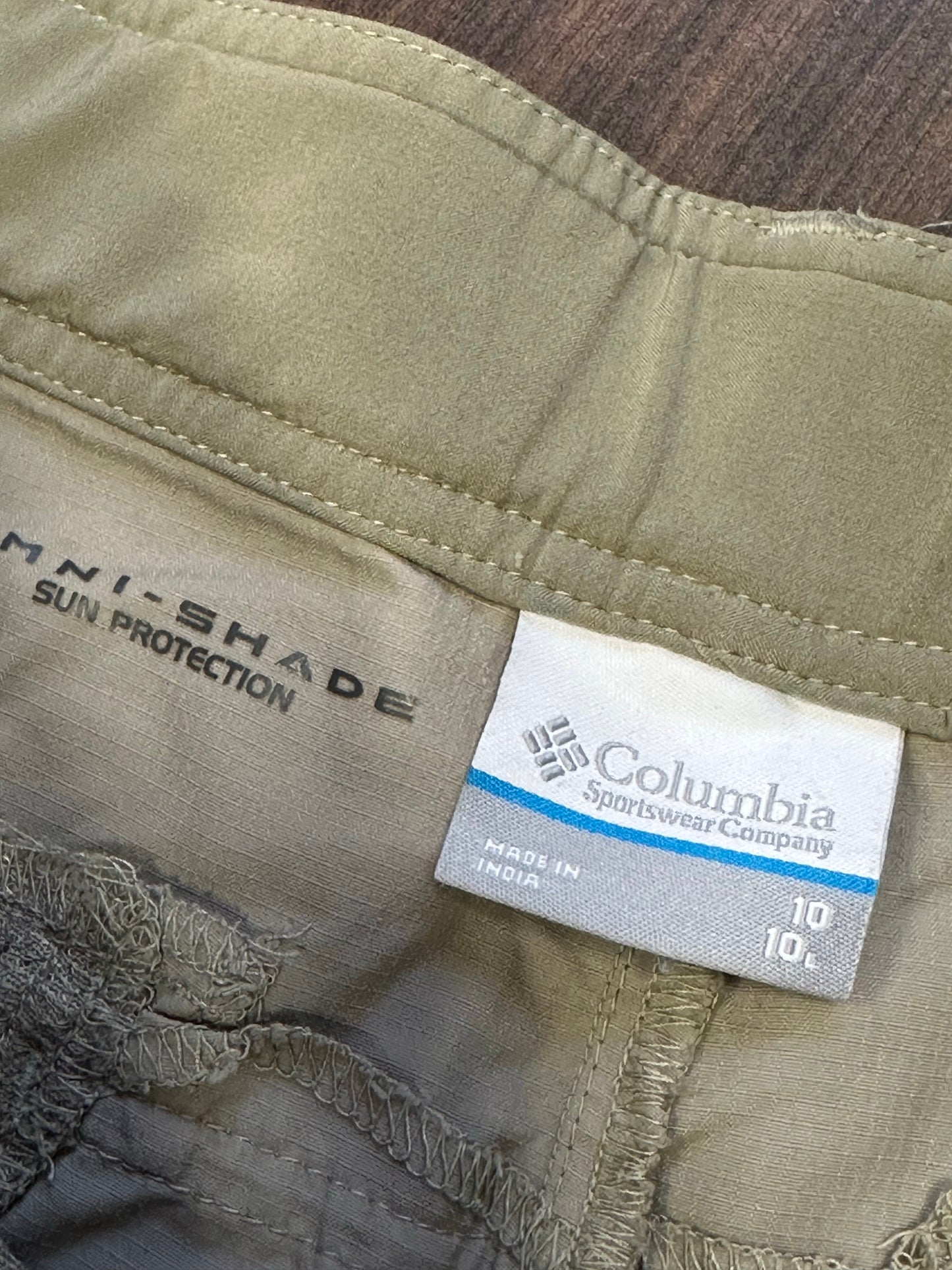 Kurze Hose von Columbia (L Damen) Shorts beige