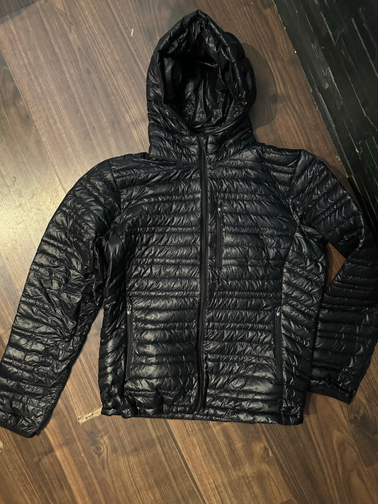 Patagonia Daunen Jacke (L Damen) Insulation schwarz
