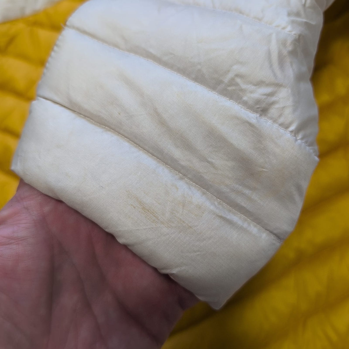 Daunen Jacke von Mammut (S Damen) gelb creme