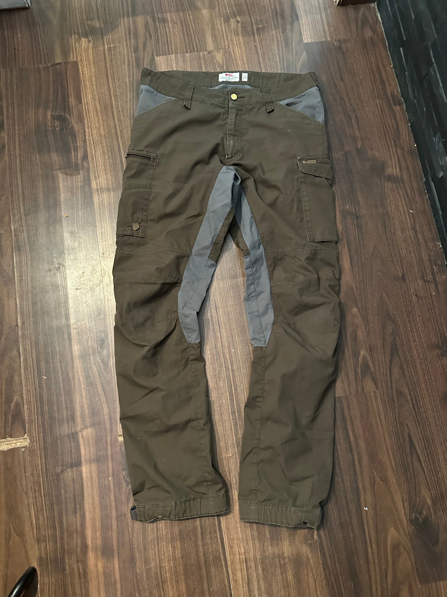 Hose von Fjällräven (M Herren) G-1000 blau braun