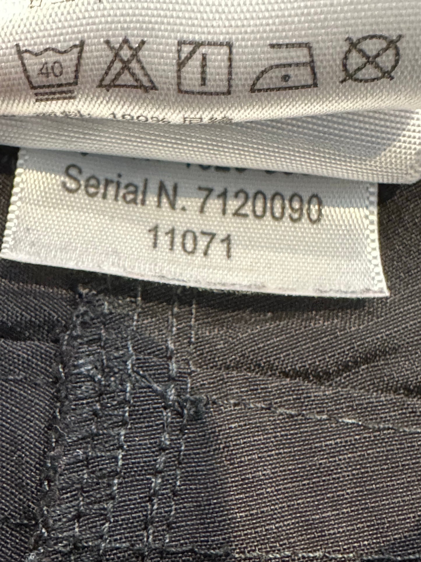 2-in-1 Hose Mammut (XL Damen) Zip-Off wasserabweisend schwarz