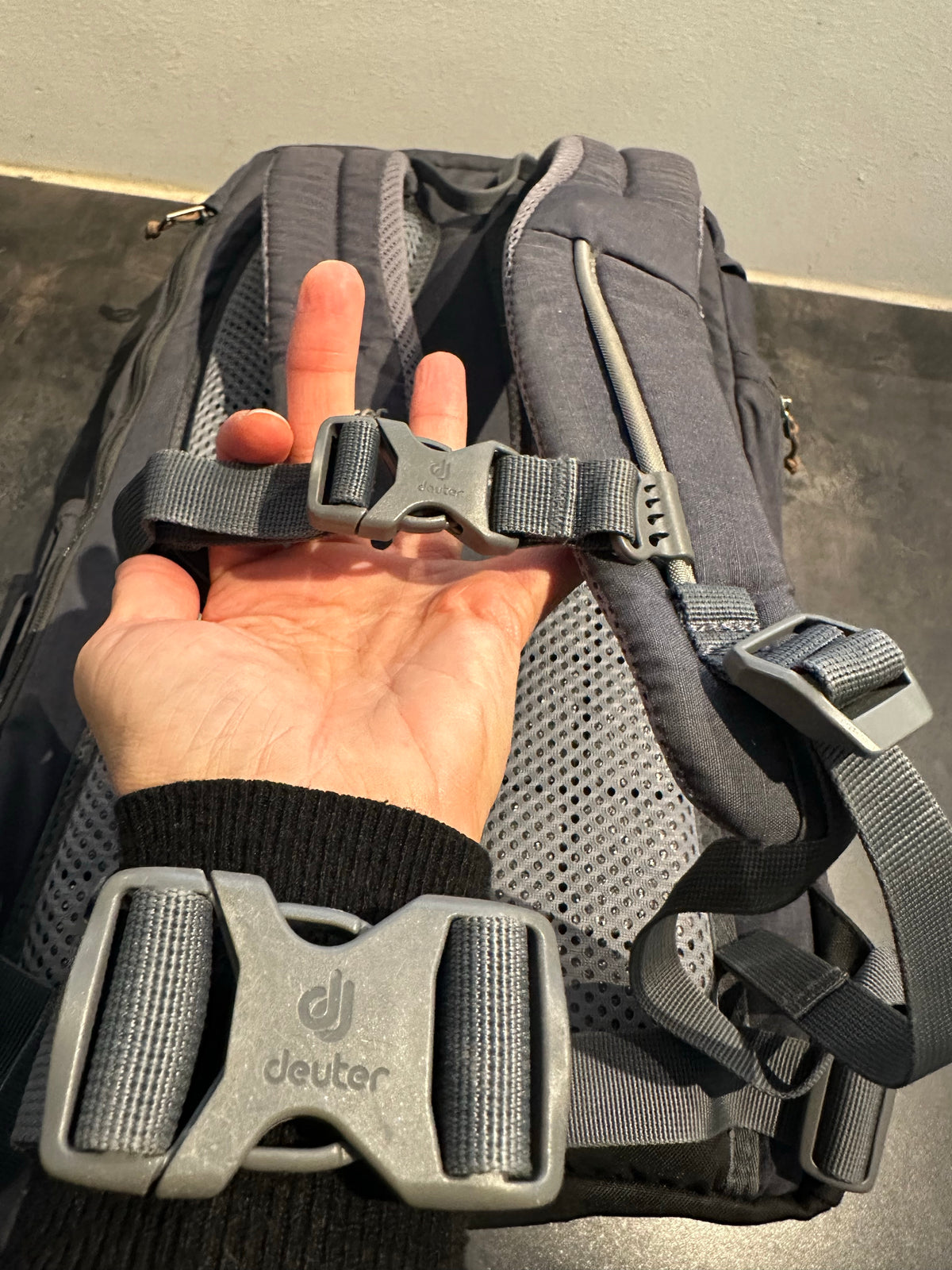 Rucksack Deuter 24 Liter anthrazit grau