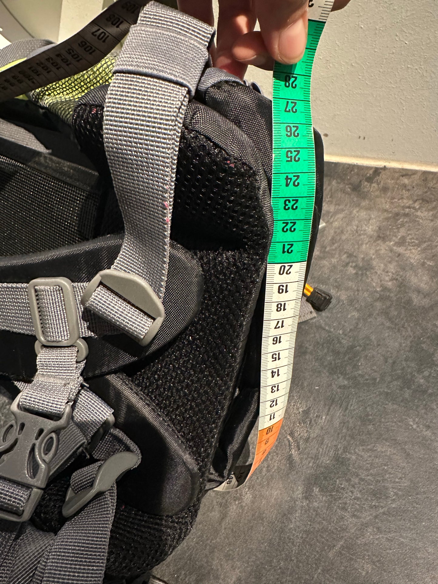 Rucksack von Salewa 28 Liter gelb grau
