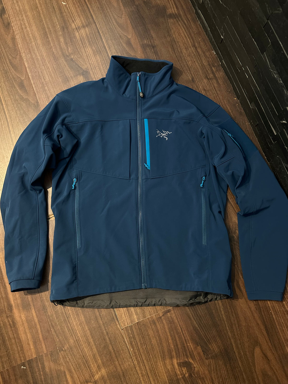 Softshell Jacke von Arcteryx (Herren L) blau